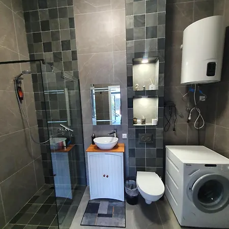 Virbaliske Apartment *